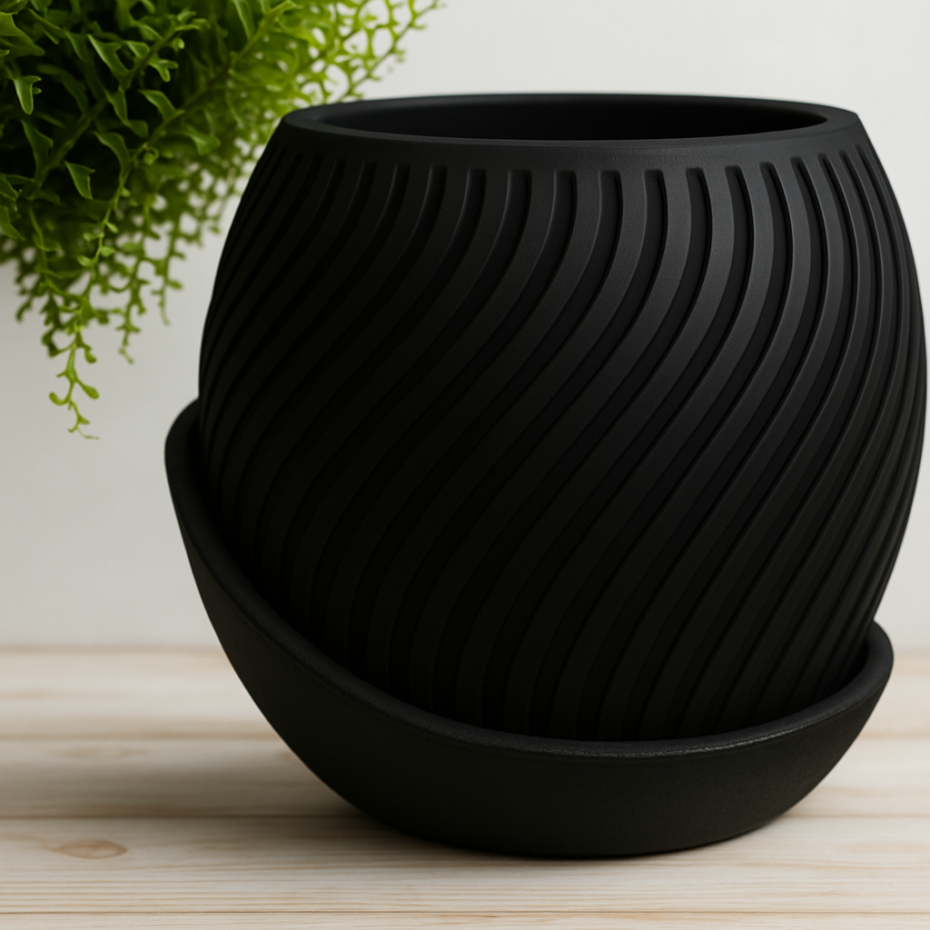 Wavy Planter with Wrap-Around Plate